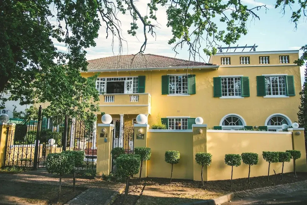 Villa Grande Guesthouse