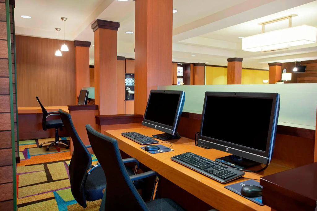 Fairfield Inn & Suites by Marriott Detroit Metro Airport Romulus - Général