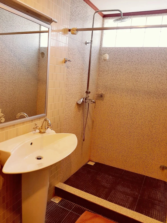 Thurizza Hotel - Chambres