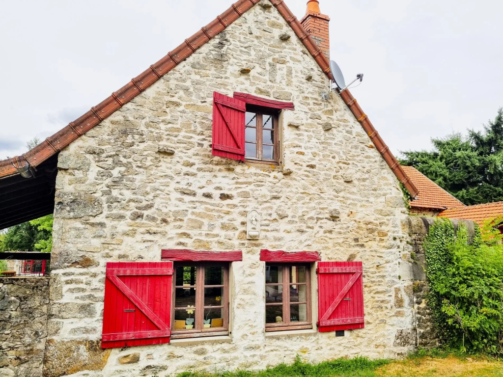 Charming And Romantic Domain With 5 Gites