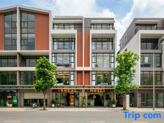Royal Hotel - Vinhomes Ocean Park 3