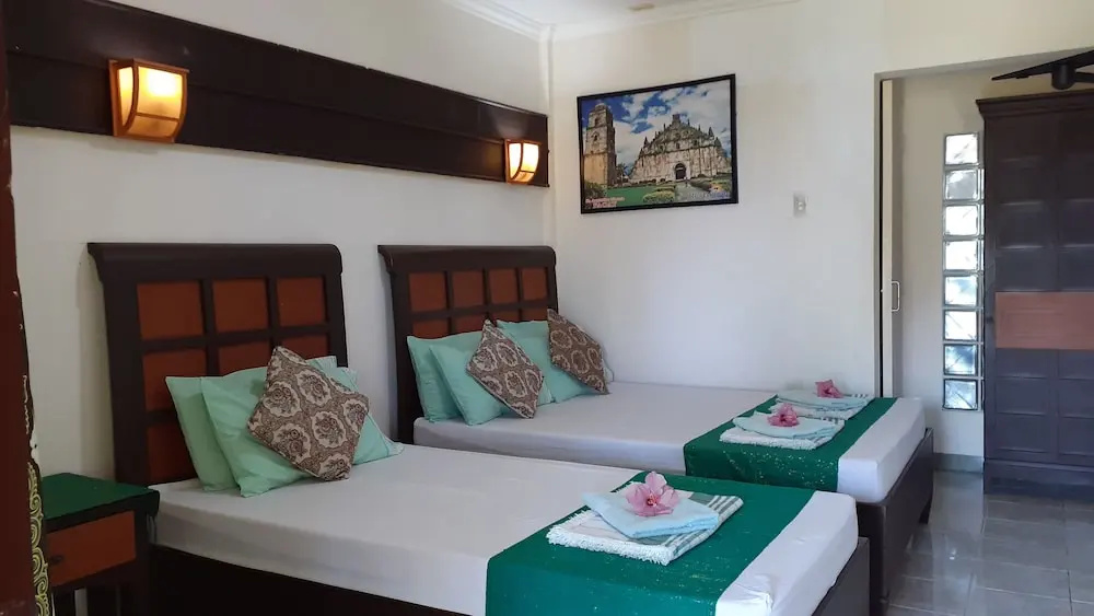 RedDoorz Plus @ Rio Grande de Laoag Resort Hotel Ilocos Norte (Quarantine Hotel) - фото 41