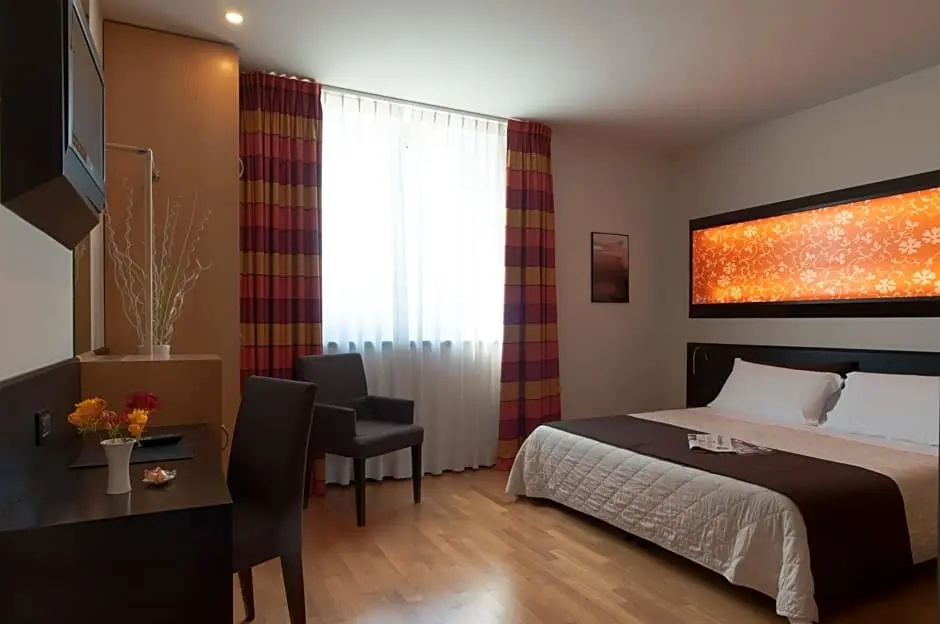 Sanlu Hotel - Chambres