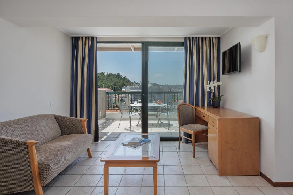 Sun Beach Agia Triada — Агия-Тріада, Греція мініатюра 52