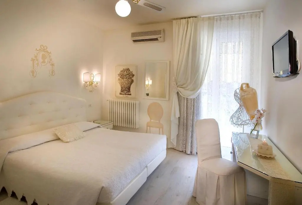 Comfort Double room with balcony (full double bed)