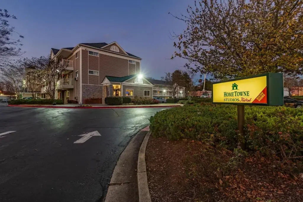 Hotel photo 11