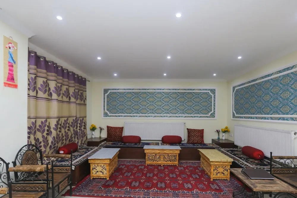 Hotel photo 12