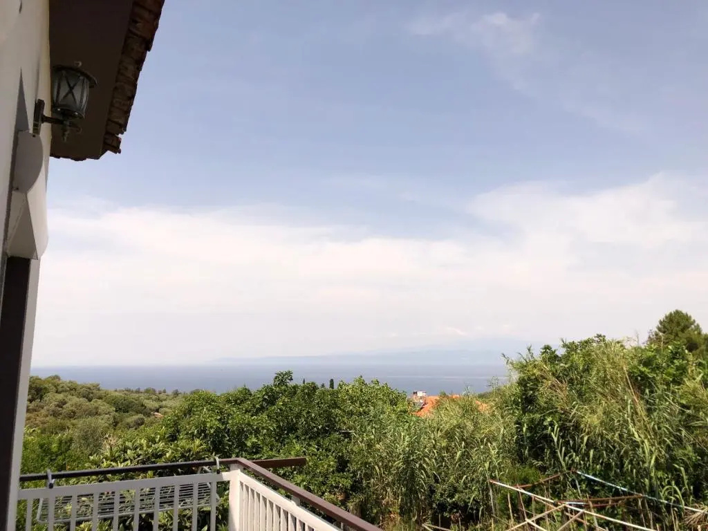 Evmorfias House