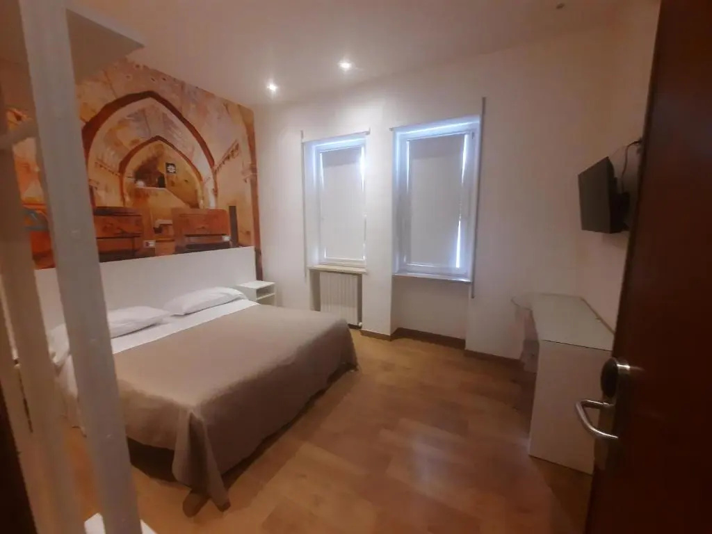 Standard Double room (full double bed)