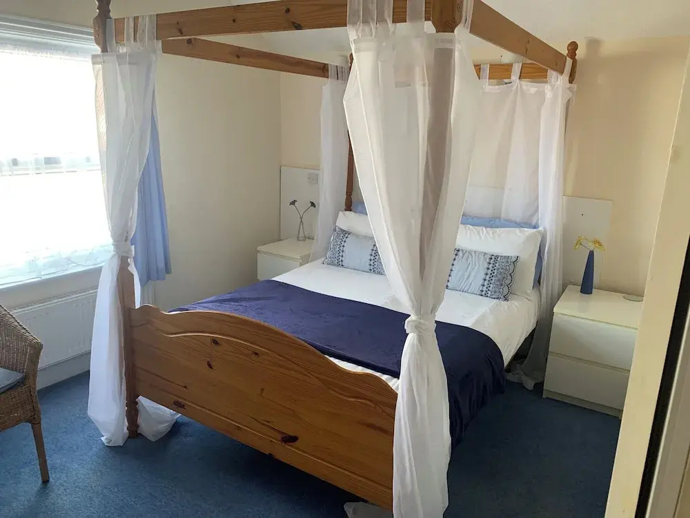 Standard Double room (full double bed)