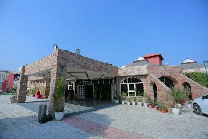 Tivoli Heritage Palace