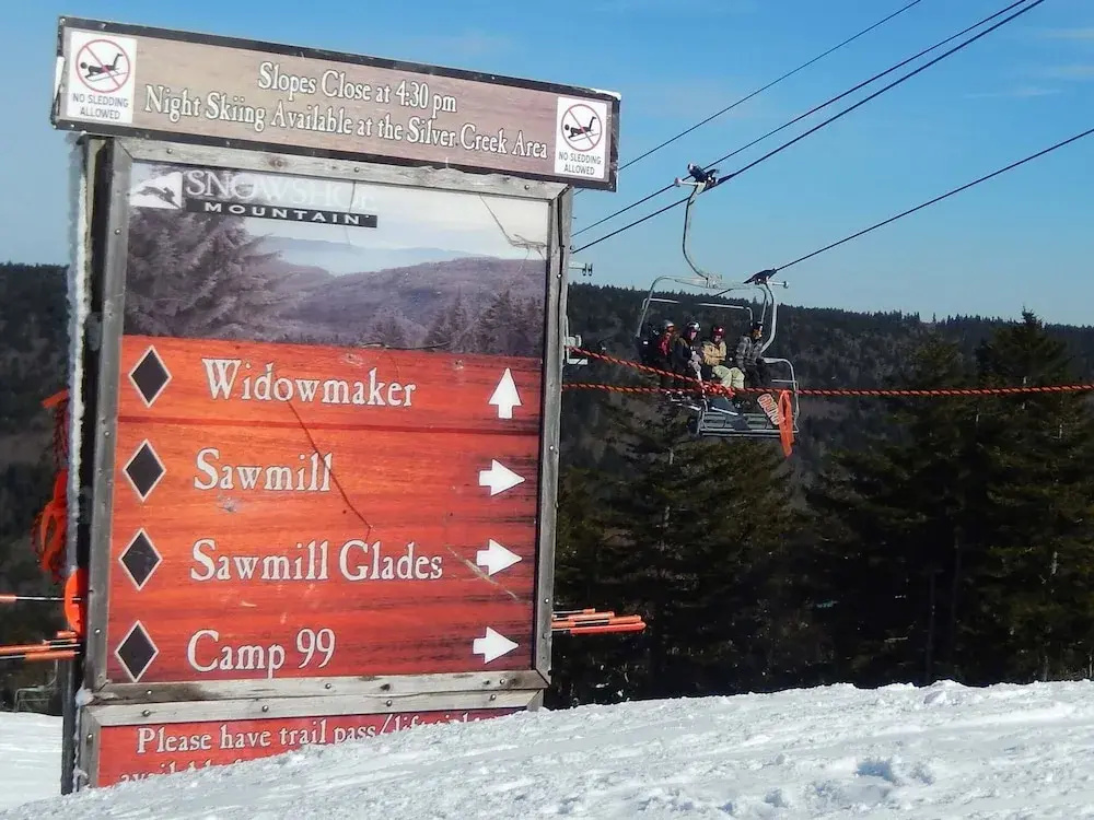 Loggers Run #7: 5 Bedrooms, 3.5 Bath: Slope Side. Overlooks The Ski Trail !