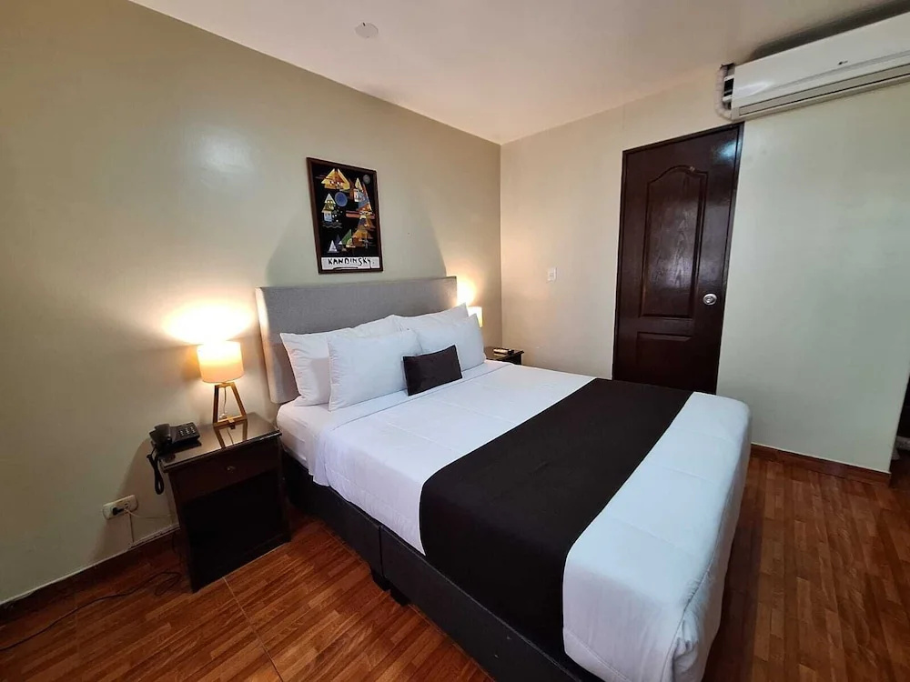 Economy room