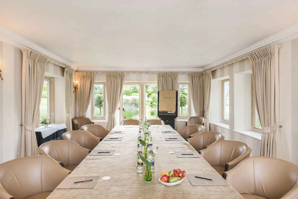 Lords of the Manor Hotel - Général