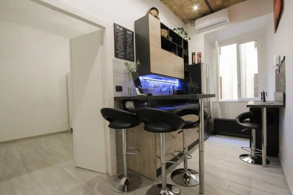 Elegant apartment in Inner City at Vatican - NETFLIX and Optical fiber