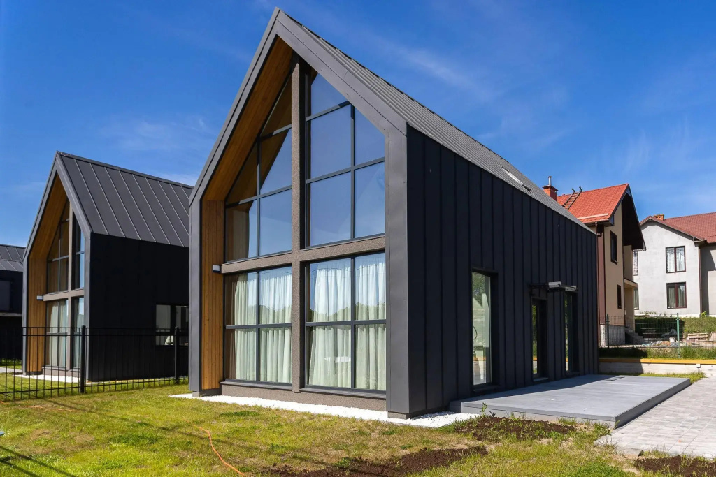 Superior Cottage