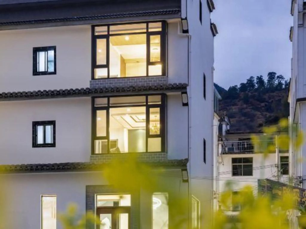 Huangling Grain rain Guesthouse