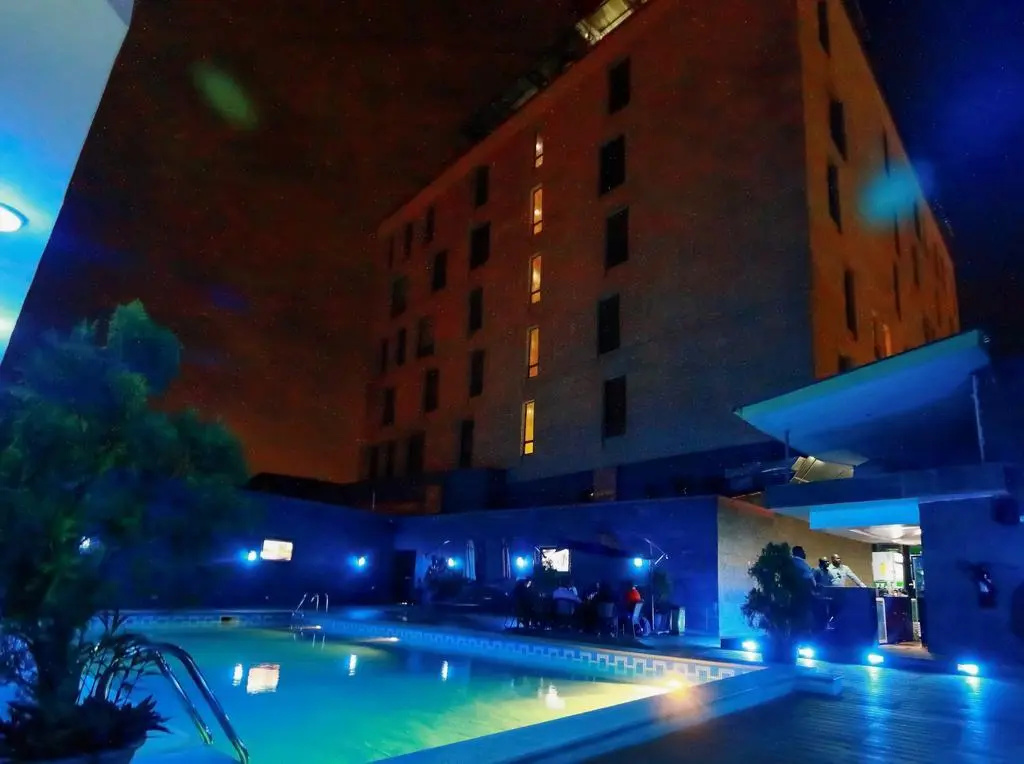 Airport Golden Tulip Hotel. - Général