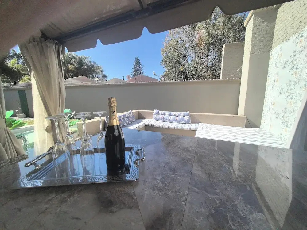 Bryanston Palms Accommodation