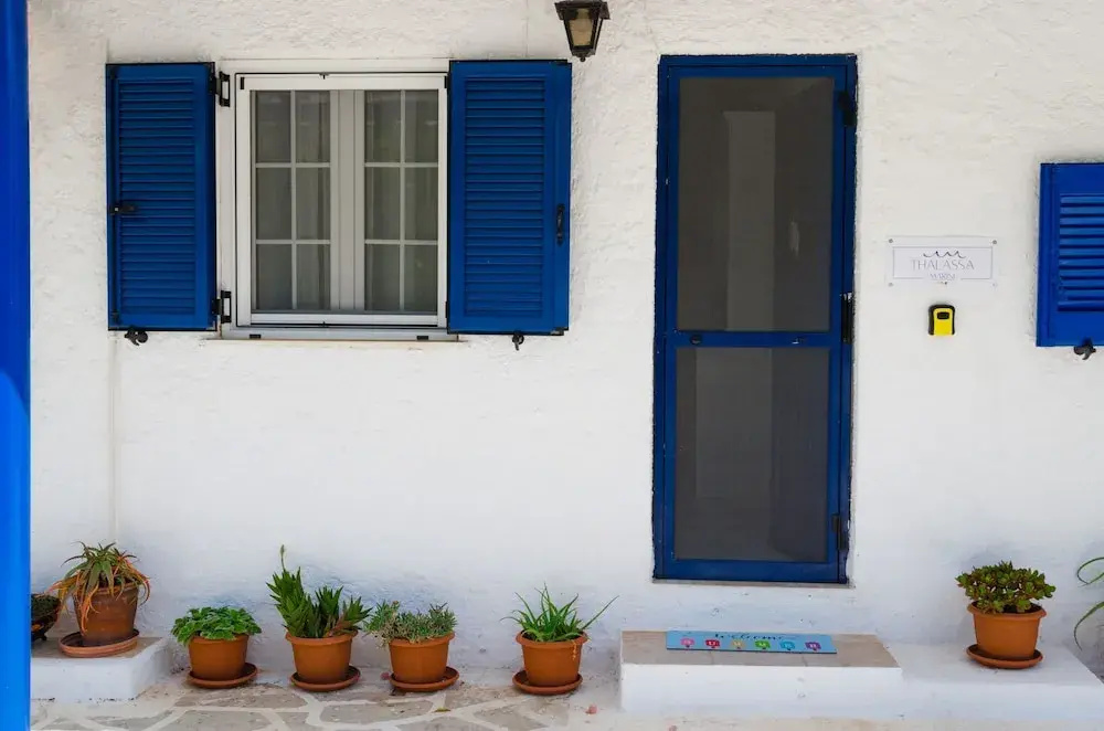 Marini Traditional Cottages