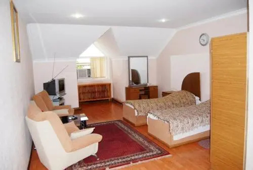 Is Hotel - Général