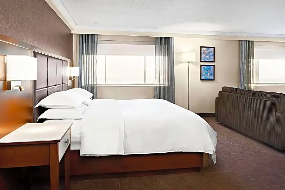 1 Bedroom Double Junior Suite (full double bed)