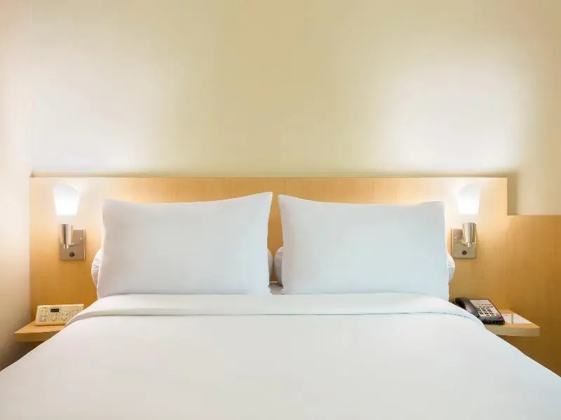 Tamarin Hotel Jakarta - Chambres