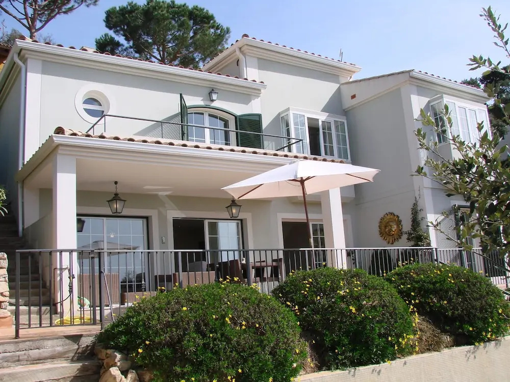 Cozy Villa in Santa Cristina d'Aro with Swimming Pool