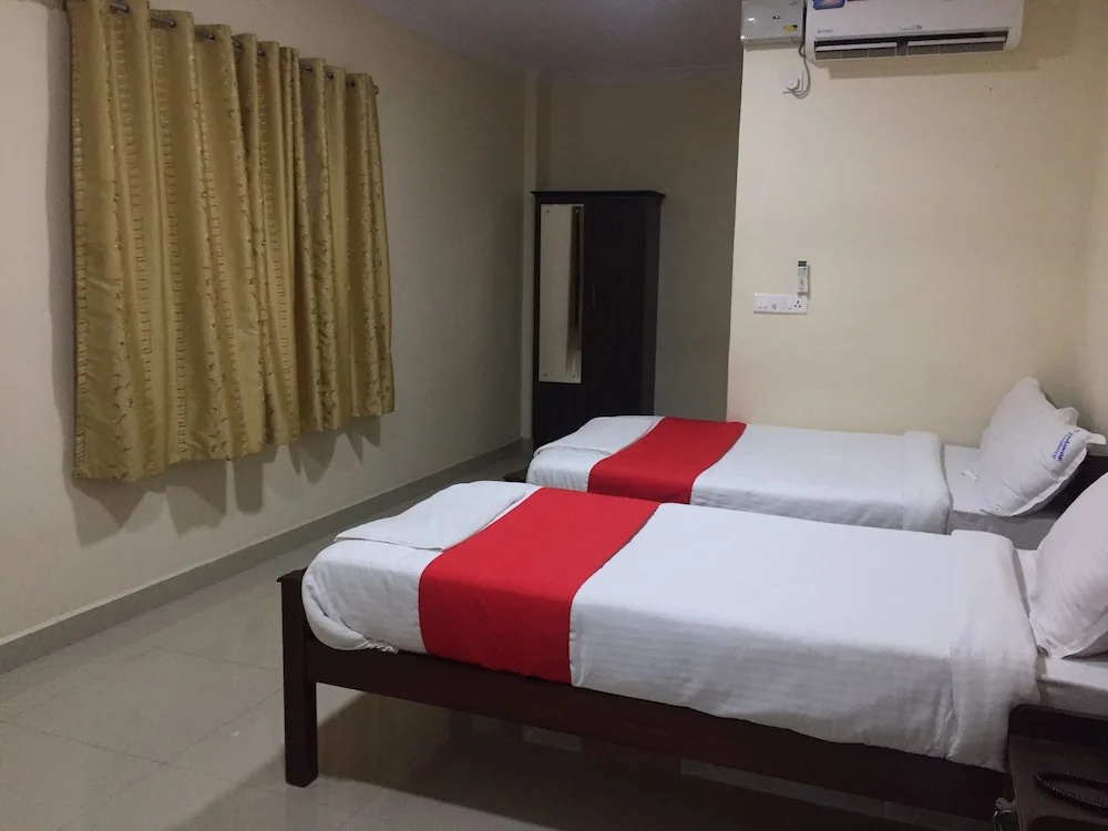 1 Bedroom Deluxe Double room (twin beds)