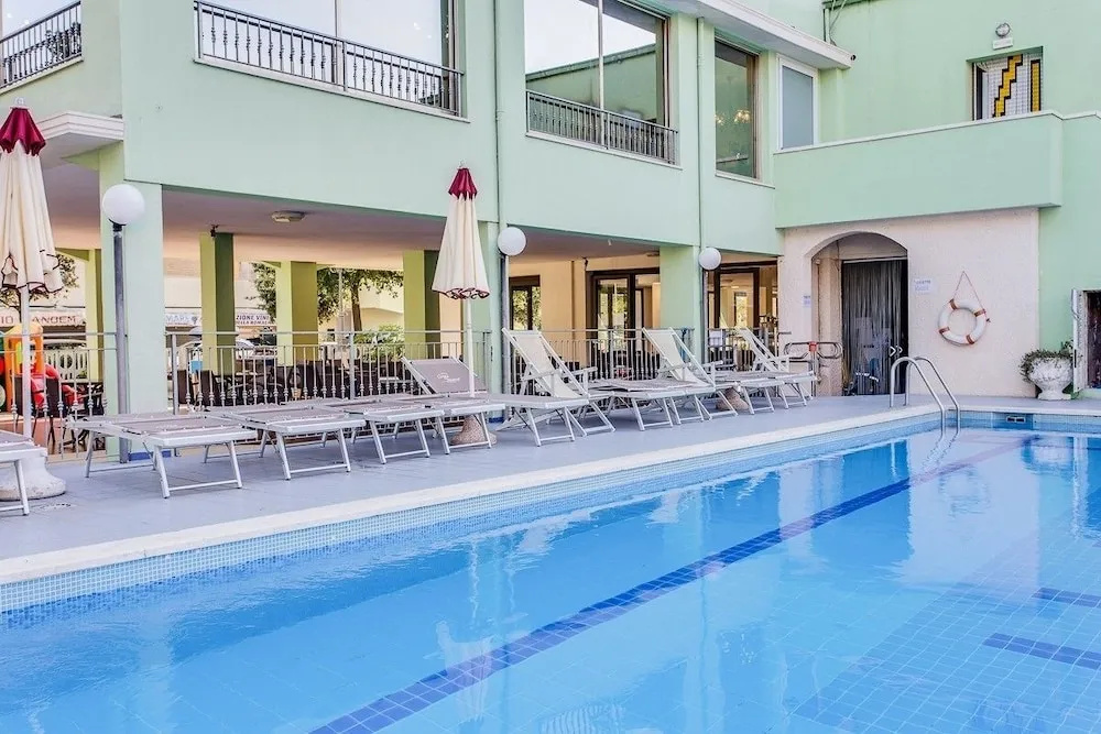 Hotel photo 18