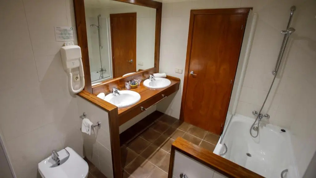 Grand Hotel Ciudad De Barbastro - Chambres