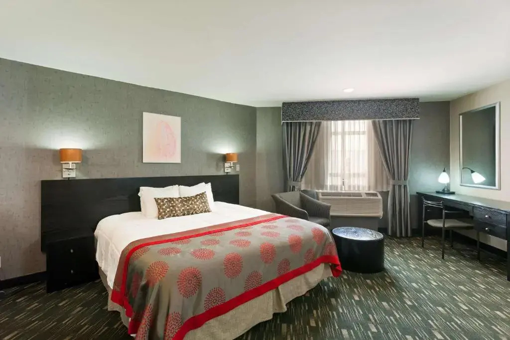 Ramada Plaza by Wyndham West Hollywood Hotel & Suites - Chambres