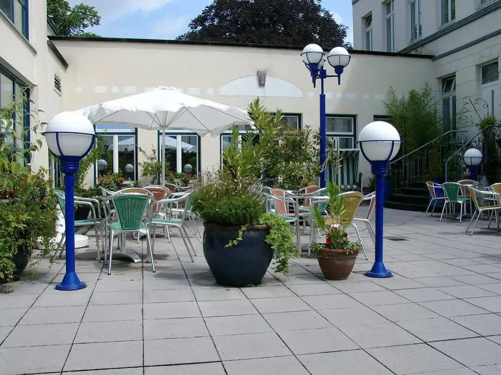 Hotel photo 11