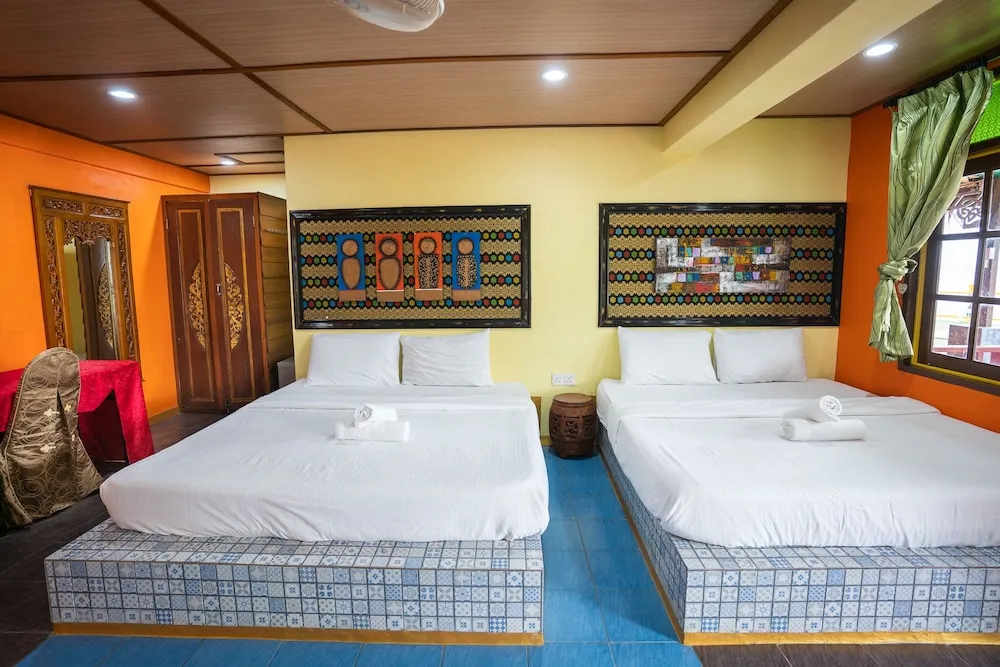 Lost Paradise Resort