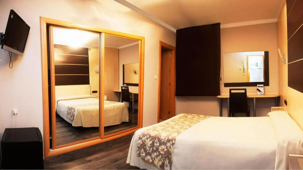 Hotel photo 30