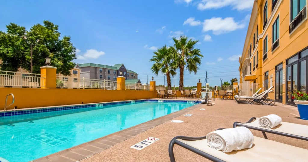 Spark by Hilton Houston Bush Intercontinental Airport - 4