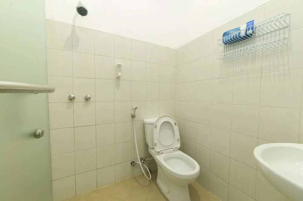 艾里班贾尔马辛夏利亚帕慕路斯巴鲁布米马斯拉亚 25 号酒店(Airy Syariah Pemurus Baru Bumi Mas Raya 25 Banjarmasin) - фото 8