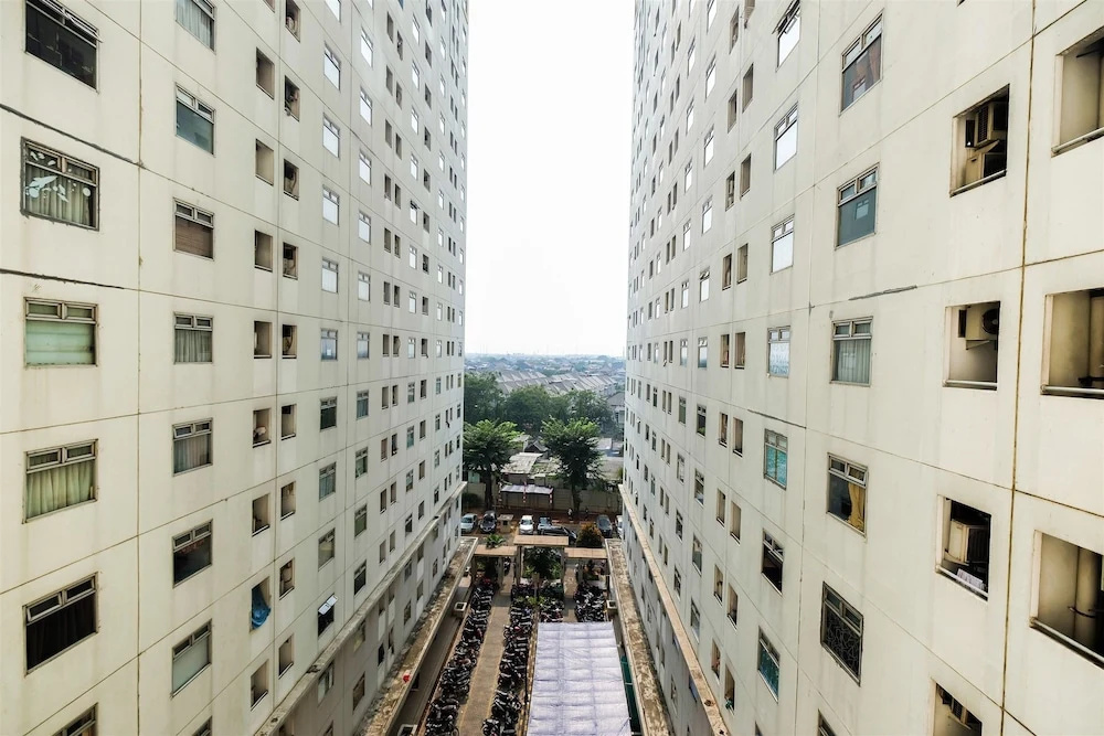 Comfy Apartment @ Gading Nias Residence