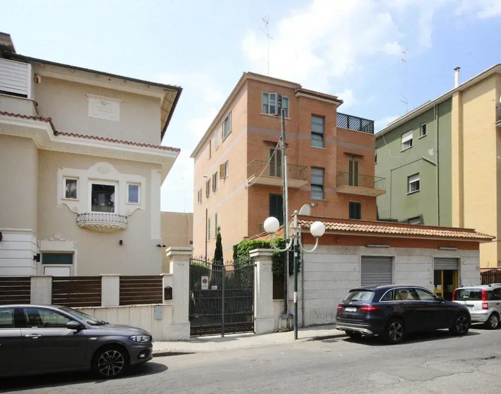 Apartment in Ladispoli Near Tyrrhenian Sea