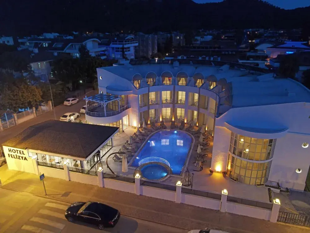 Hotel photo 16
