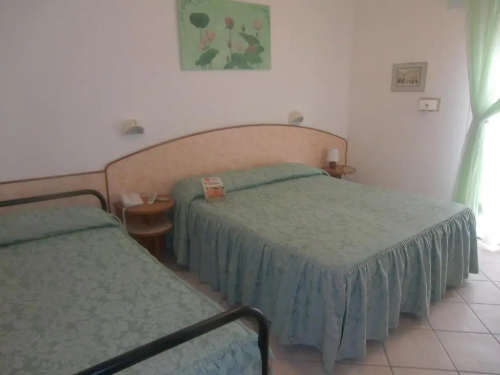 Comfort room