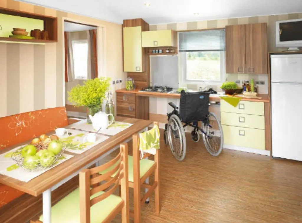 2 Bedrooms Bungalow