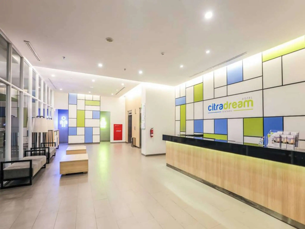 Hotel Citradream Bintaro - фото 1