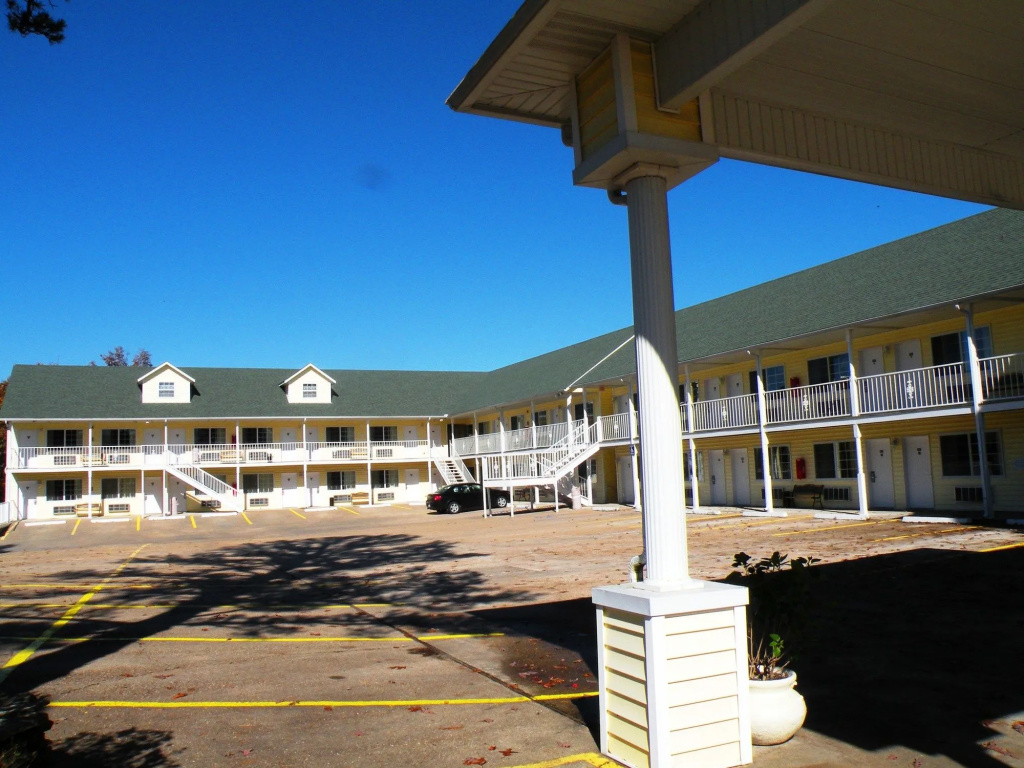 Motel 62
