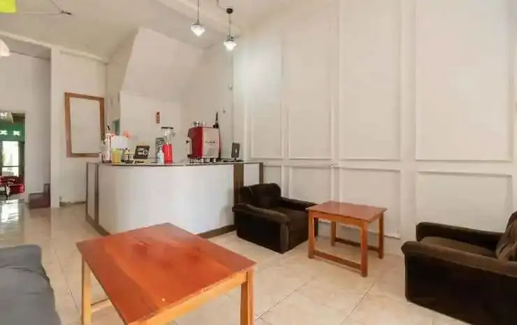 Reddoorz Plus Near Universitas Saburai Lampung