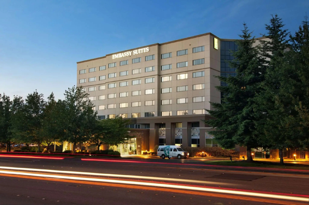 Embassy Suites by Hilton Seattle Tacoma International Airport - Chambres