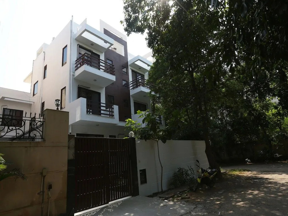 OYO 24323 Lakshmi Residency