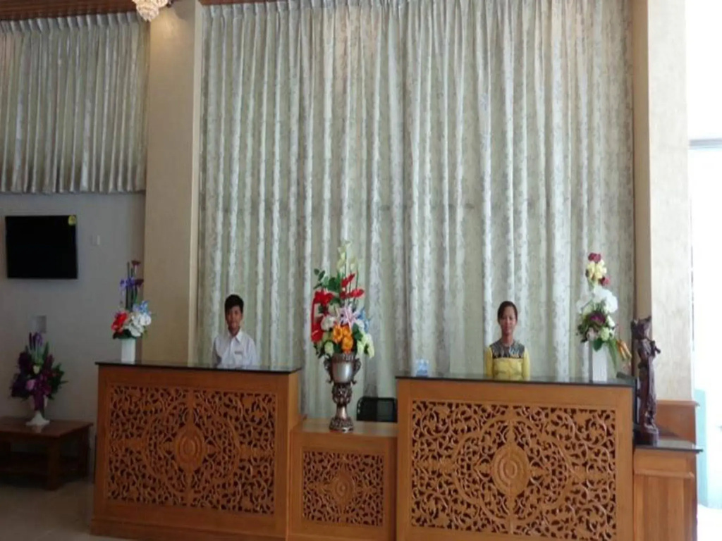 Royal Khattar Hotel - Général