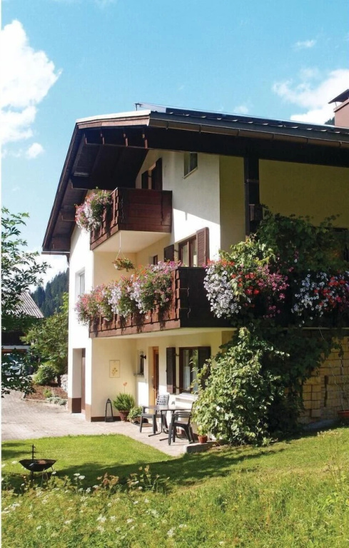 Nice Apartment in St. Gallenkirch With 3 Bedrooms and Wifi