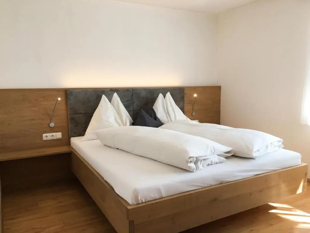 3 Bedrooms Apartment with balcony
